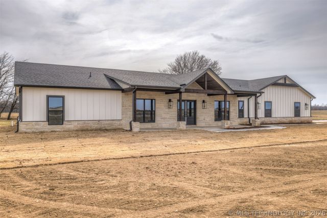 36870 E 186th Street S, Porter, OK 74458