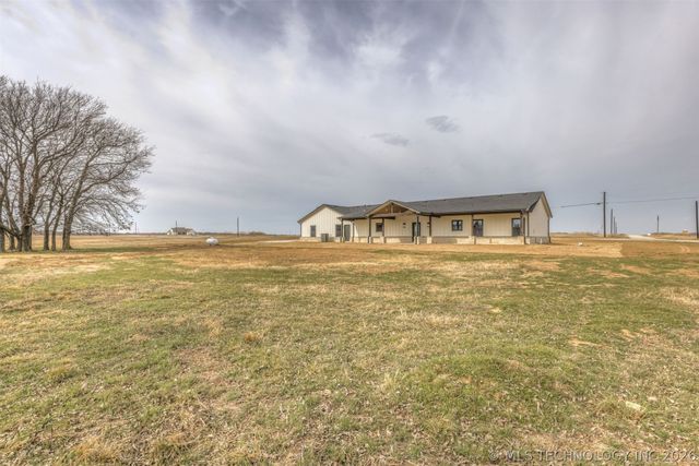 36870 E 186th Street S, Porter, OK 74458