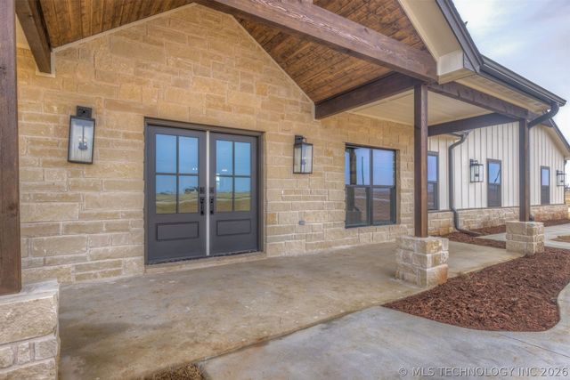 36870 E 186th Street S, Porter, OK 74458