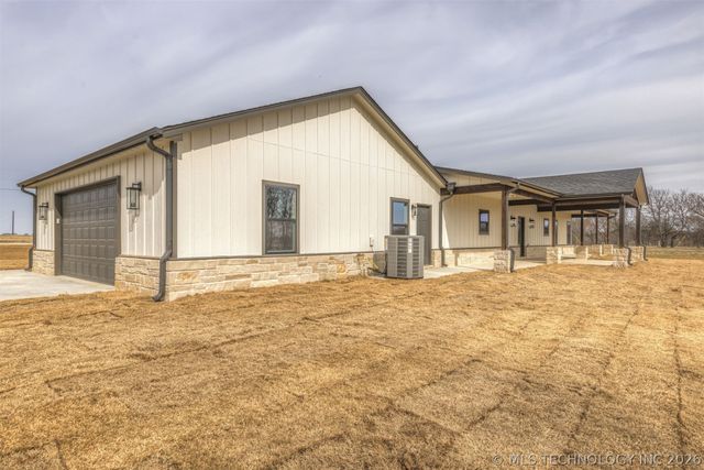 36870 E 186th Street S, Porter, OK 74458