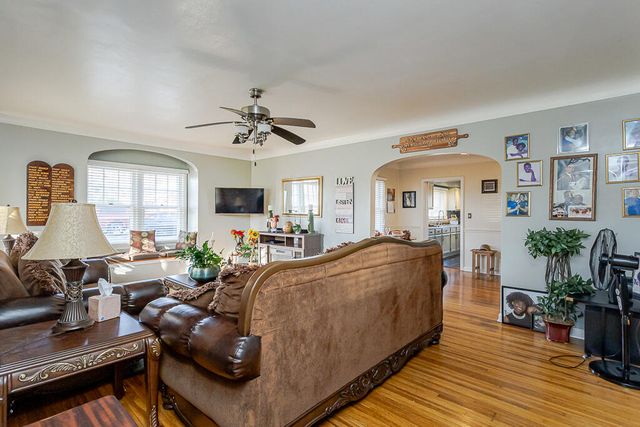 5404 Lewis Avenue, Toledo, OH 43612