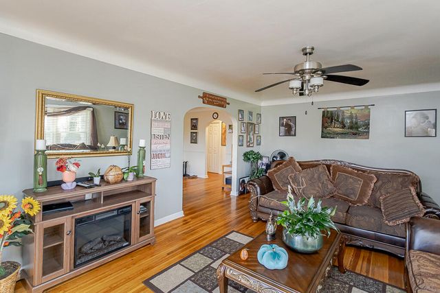 5404 Lewis Avenue, Toledo, OH 43612