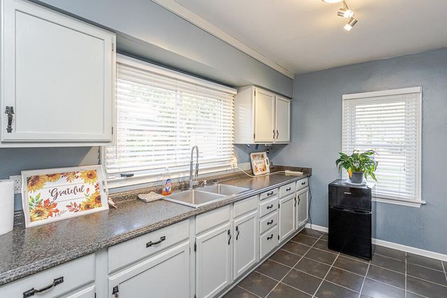 5404 Lewis Avenue, Toledo, OH 43612