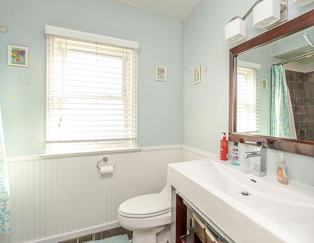 5404 Lewis Avenue, Toledo, OH 43612