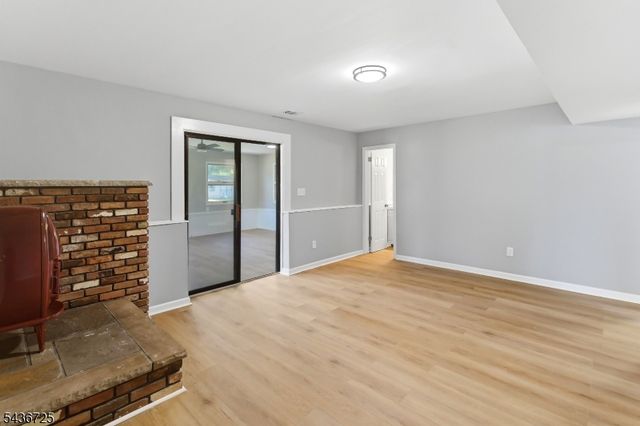 10 Red Oak Way, Bridgewater Twp., NJ 08807