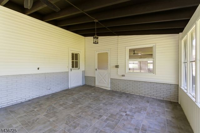 10 Red Oak Way, Bridgewater Twp., NJ 08807