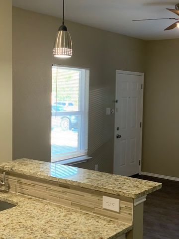 7513 Novella Drive, Fort Worth, TX 76134