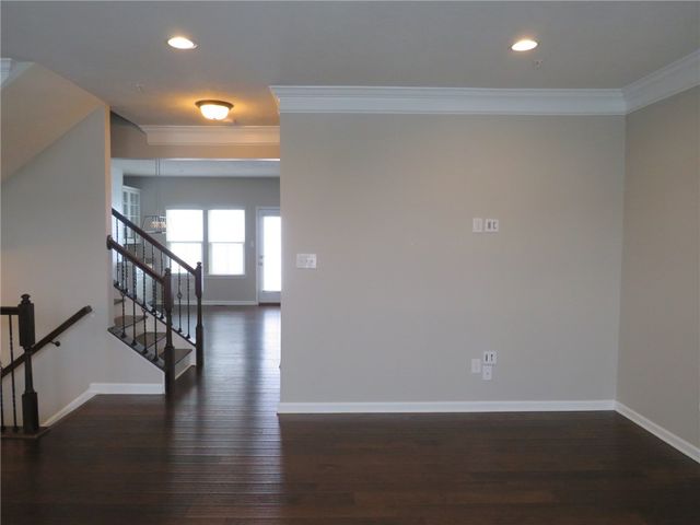 1414 Deer Creek Crossing Dr, Cecil, PA 15317