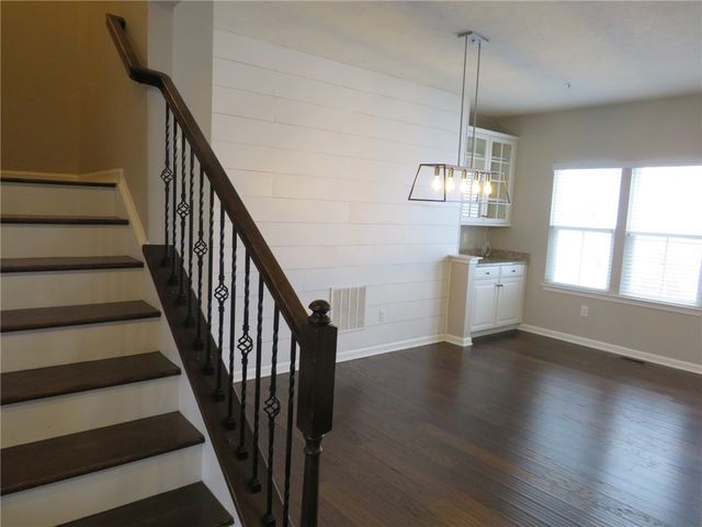 1414 Deer Creek Crossing Dr, Cecil, PA 15317