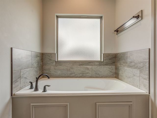1212 Jaden Boulevard, Tuttle, OK 73089