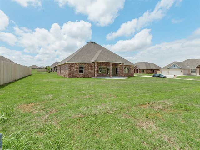 1212 Jaden Boulevard, Tuttle, OK 73089