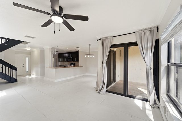 3001 NW 48th Avenue, Coconut Creek, FL 33063