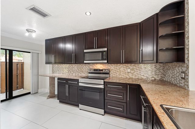 3001 NW 48th Avenue, Coconut Creek, FL 33063