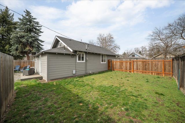 2807 W MALLON Ave, Spokane, WA 99201