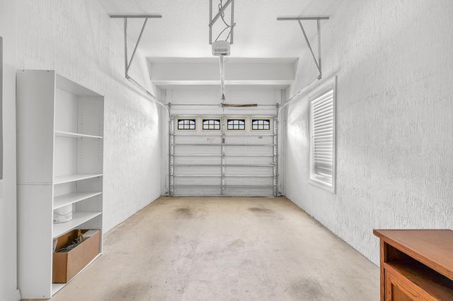 1003 Makarios Dr, St Augustine, FL 32080