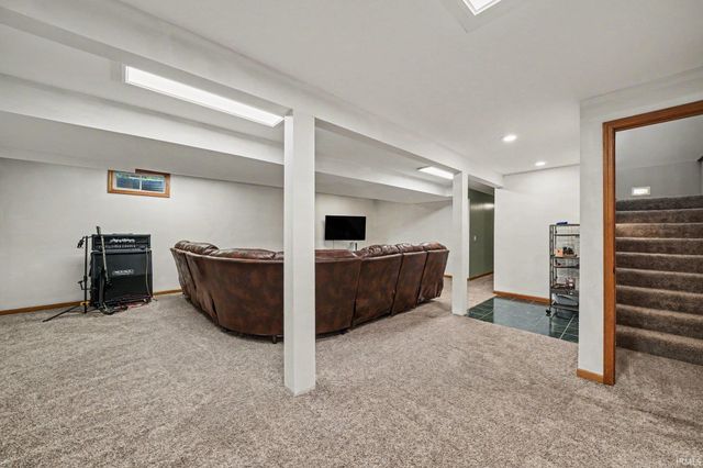 12392 Diamond Drive, Plymouth, IN 46563