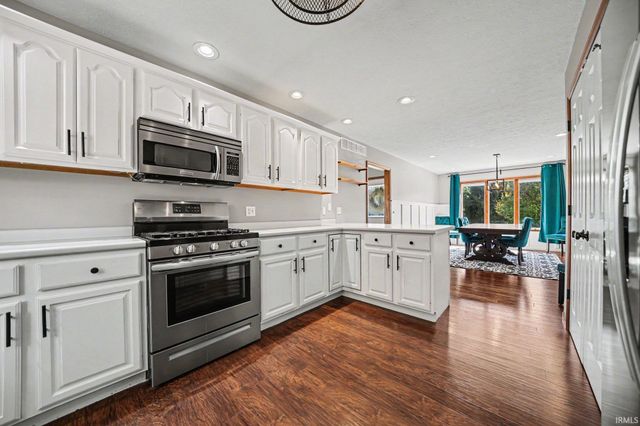 12392 Diamond Drive, Plymouth, IN 46563