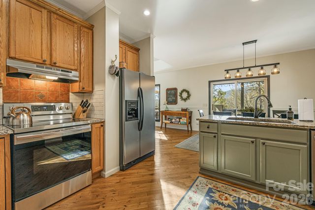 299 Lookout Drive, Pisgah Forest, NC 28768