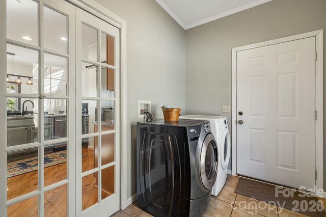 299 Lookout Drive, Pisgah Forest, NC 28768