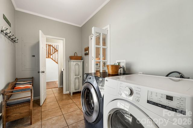 299 Lookout Drive, Pisgah Forest, NC 28768