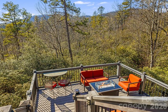 299 Lookout Drive, Pisgah Forest, NC 28768