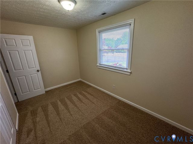 9806 Gardenia Dr, Henrico, VA 23228