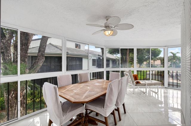 7485 Glendevon Lane 1105, Delray Beach, FL 33446