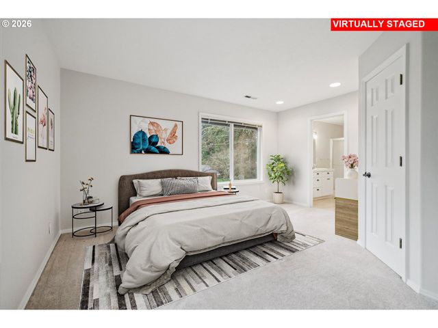 892 Se 54TH Ave, Hillsboro, OR 97123