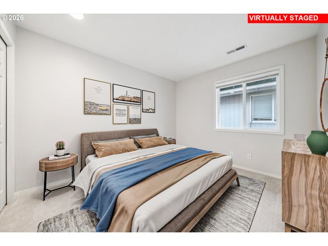 892 Se 54TH Ave, Hillsboro, OR 97123