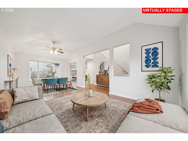 892 Se 54TH Ave, Hillsboro, OR 97123