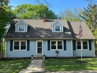 24 High St, Bloomsbury Boro, NJ 08804