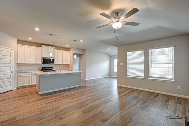 21751 Teton Rock Trail, Richmond, TX 77407