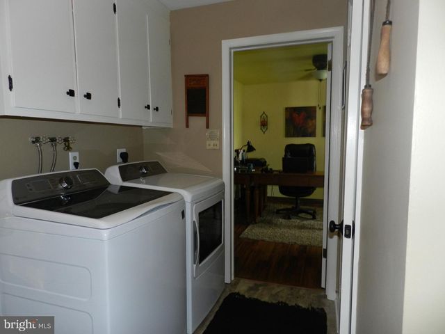 3020 STATE RD, Telford, PA 18969