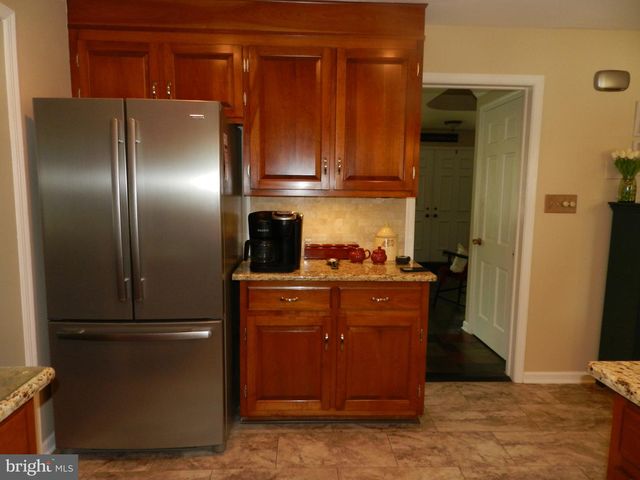 3020 STATE RD, Telford, PA 18969