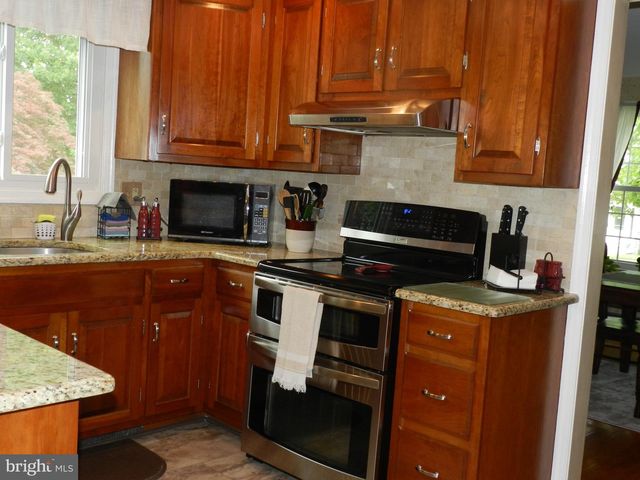 3020 STATE RD, Telford, PA 18969