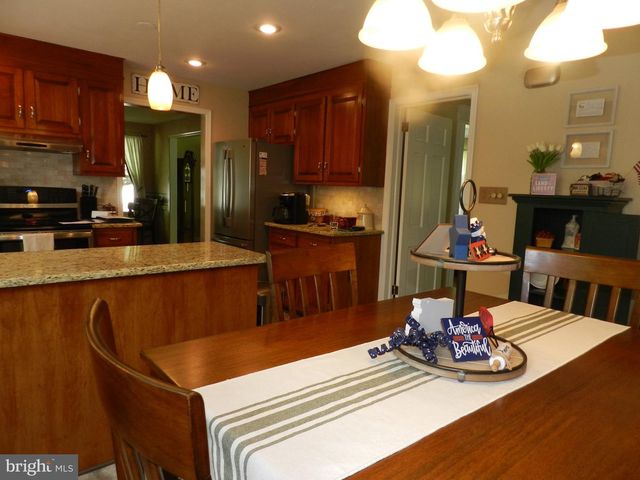 3020 STATE RD, Telford, PA 18969
