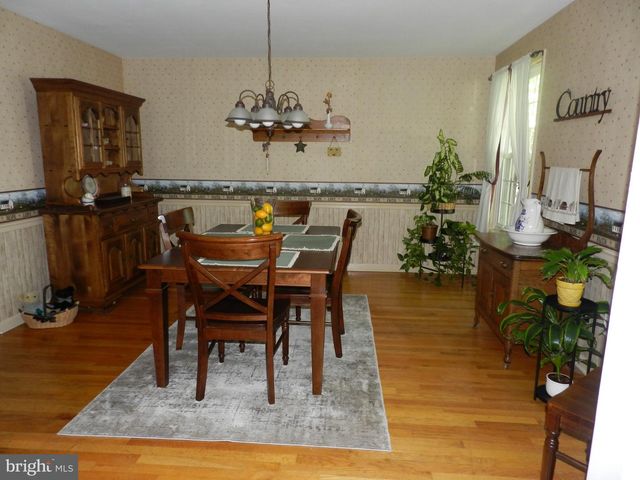 3020 STATE RD, Telford, PA 18969