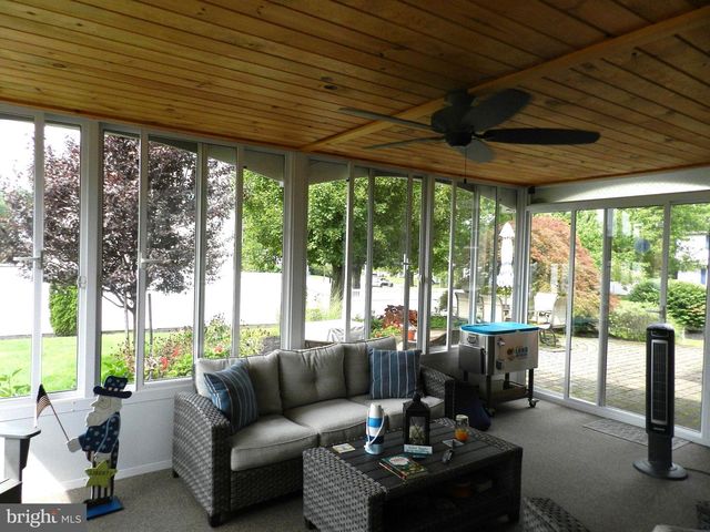 3020 STATE RD, Telford, PA 18969