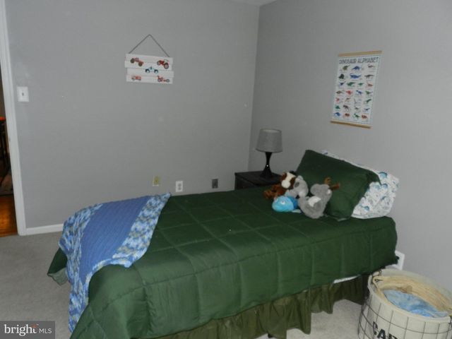 3020 STATE RD, Telford, PA 18969