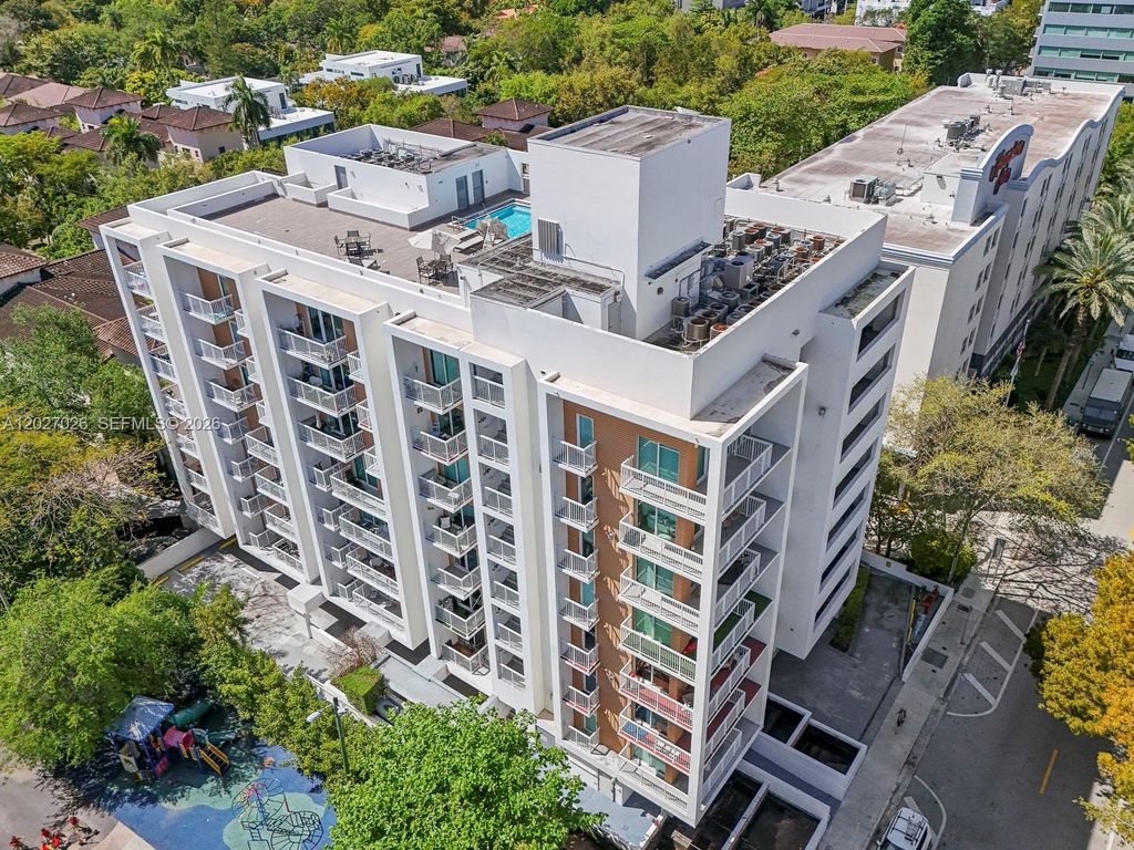 2740 SW 28th Ter 508, Miami, FL 33133