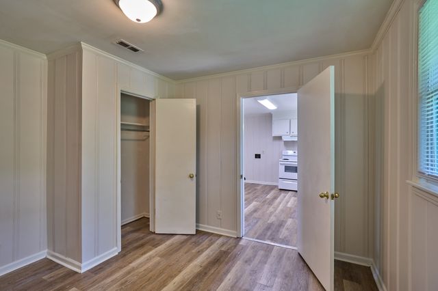 634 Anderson Ln, Madison, TN 37115