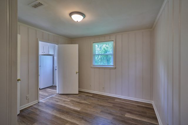 634 Anderson Ln, Madison, TN 37115