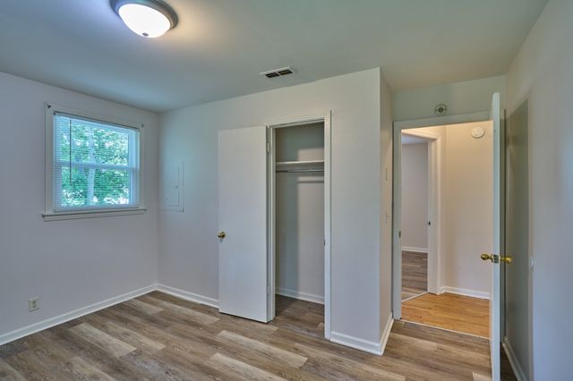 634 Anderson Ln, Madison, TN 37115