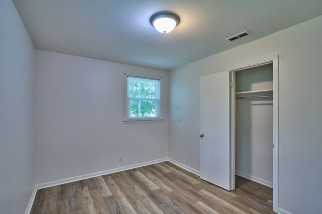 634 Anderson Ln, Madison, TN 37115
