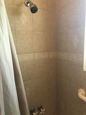 804 S Broadway Street, Plainview, TX 79072