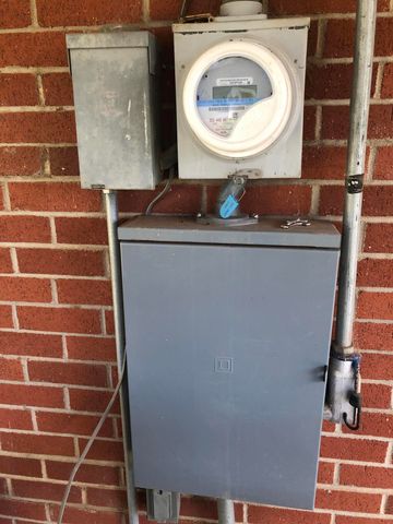 804 S Broadway Street, Plainview, TX 79072