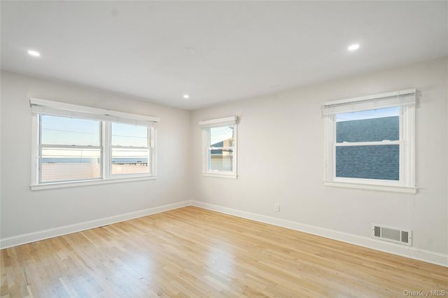 2000 Ocean Boulevard, Atlantic Beach, NY 11509