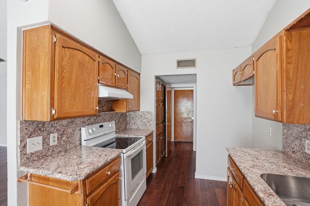 3708 Bordeaux Court, Arlington, TX 76016