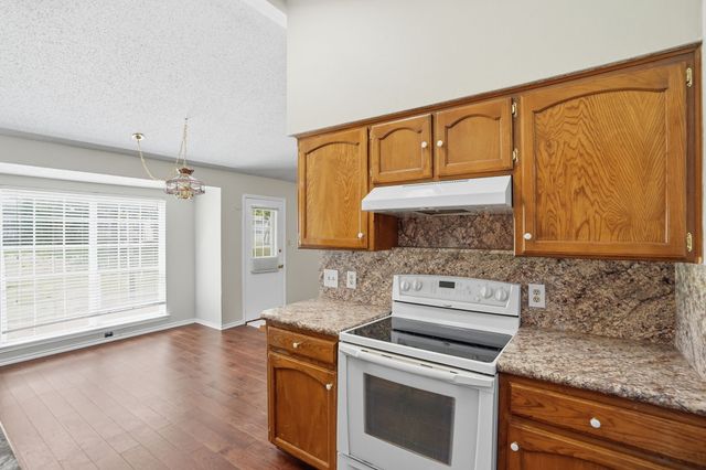 3708 Bordeaux Court, Arlington, TX 76016
