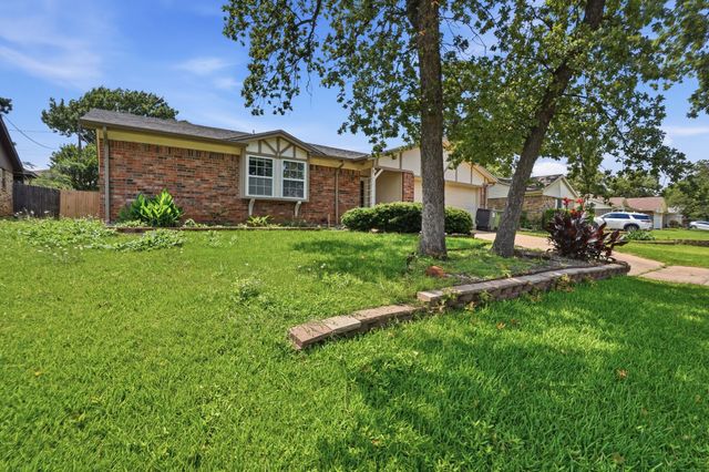 3708 Bordeaux Court, Arlington, TX 76016